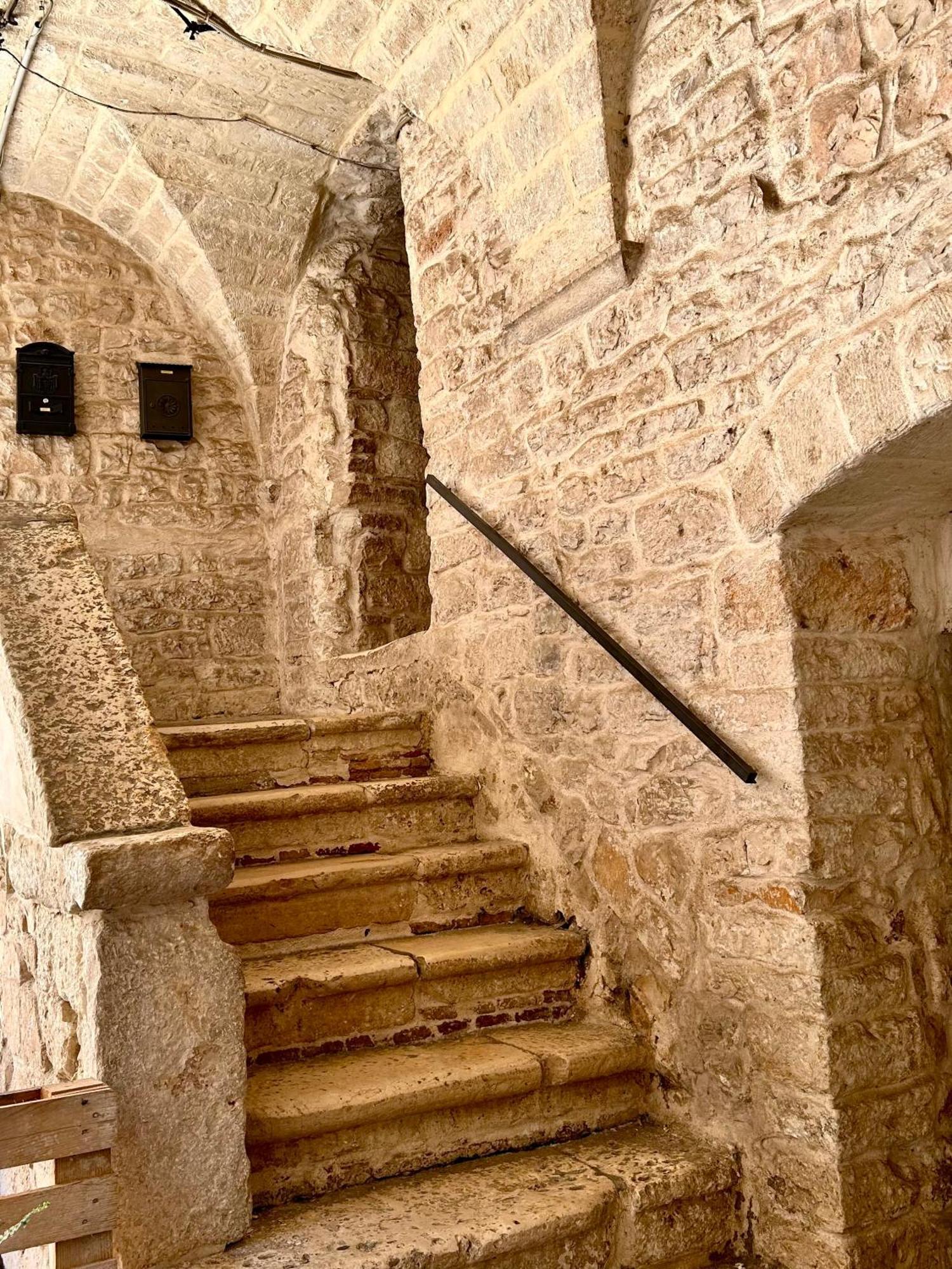 Ex Monastero Pieno Centro Storico Hotell Bitetto Exteriör bild